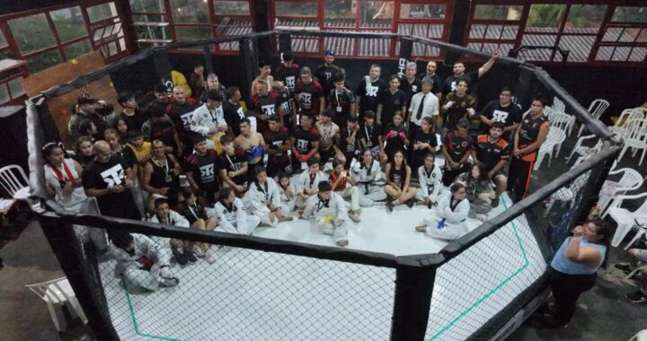 El Campeonato Nacional de Kombat Taekwondo reunió a casi 100 competidores en Encarnación